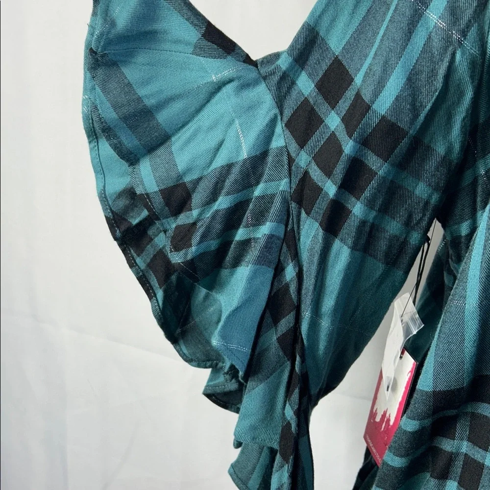 Vince Camuto Green and Black Plaid Flannel Blouse with Silver Threads Size Large